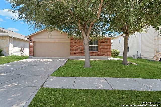 1st image of 329 Prickly Pear Dr