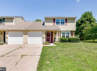 108 Calderwood Ln, Mount Laurel, NJ 08054