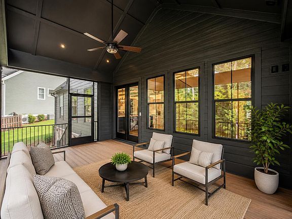 3rd image of 266 Seton Cir