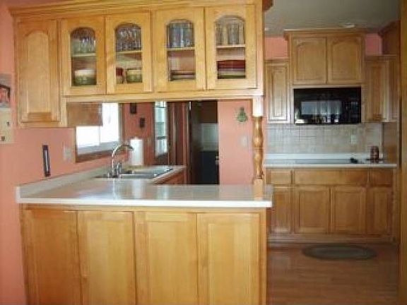 Sunny kitchen