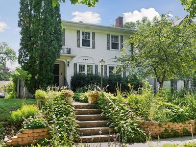 433 Thomas Ave S, Minneapolis, MN, 55405