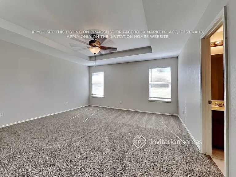 802 Windflower Dr — Photo 16