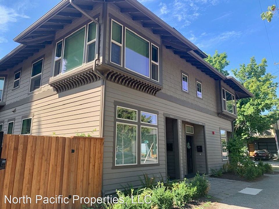 1st image of 3401 E Cherry St #3403