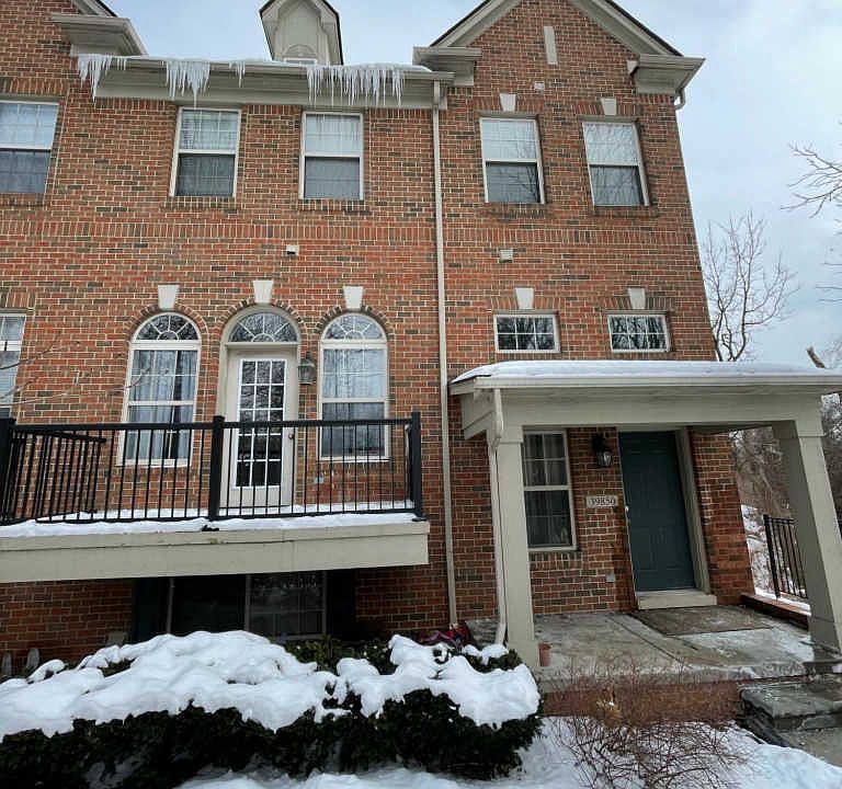 1st image of 39850 Rockcrest Cir