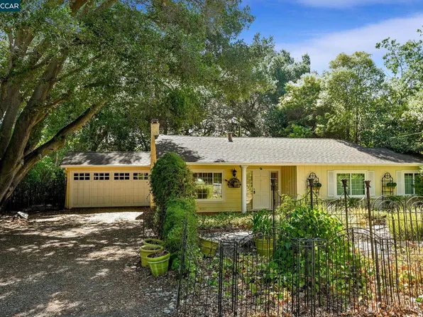 16 Stanley Ct, Walnut Creek, CA 94595