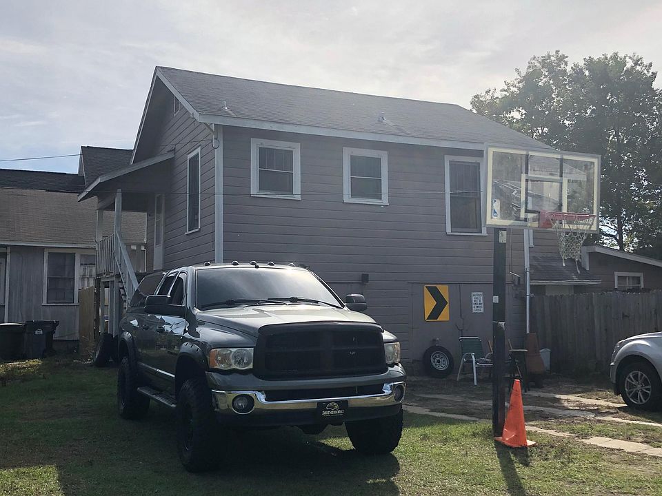 1st image of 121 E Sunset Ave
