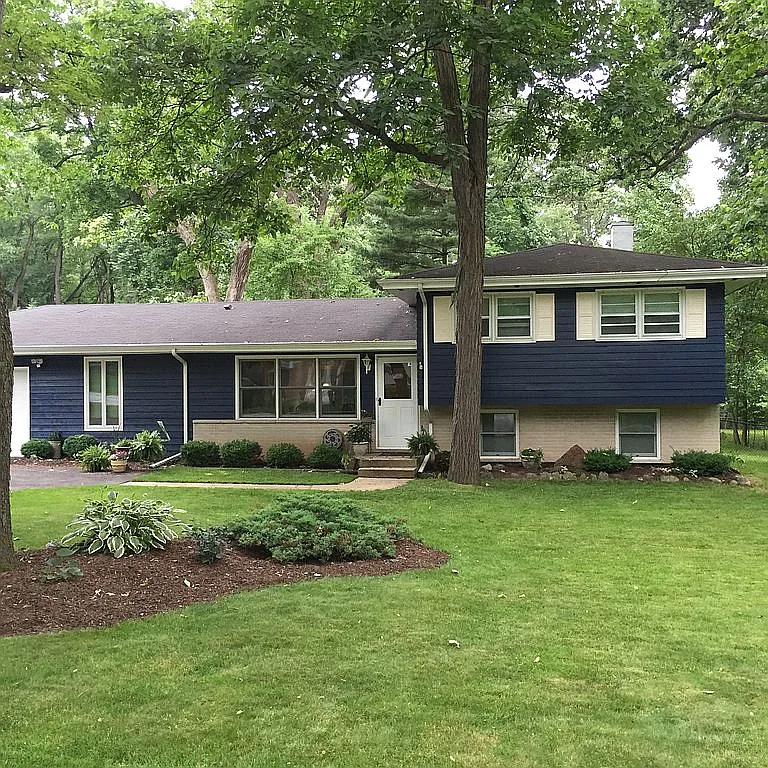 3N538 Woodland Ave photo 1