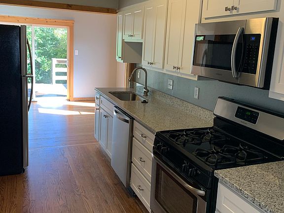 2nd image of 1206 N Harrison Ave