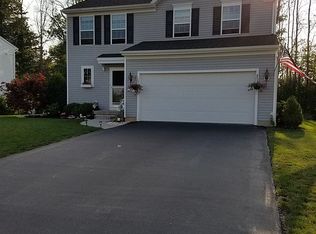 18 Waterford Park, Grand Island, NY
