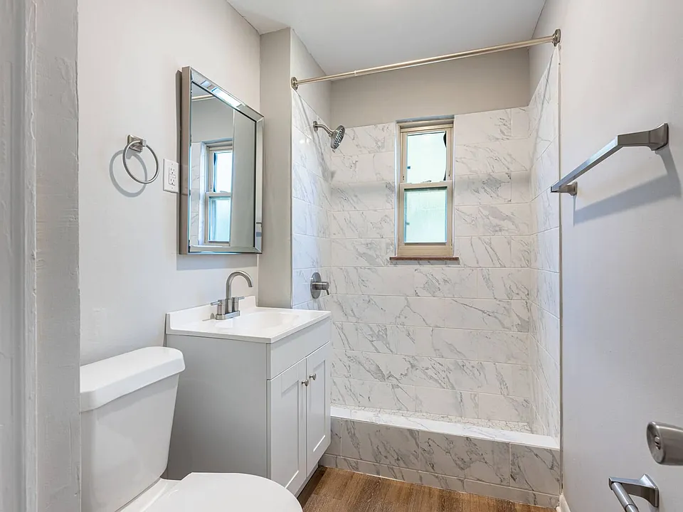 Fairborn - 219-237 East Xenia