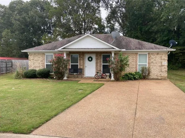 214 Amherst Cv, Medina, TN 38355