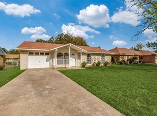 359 Linklea Dr, Duncanville, TX 75137