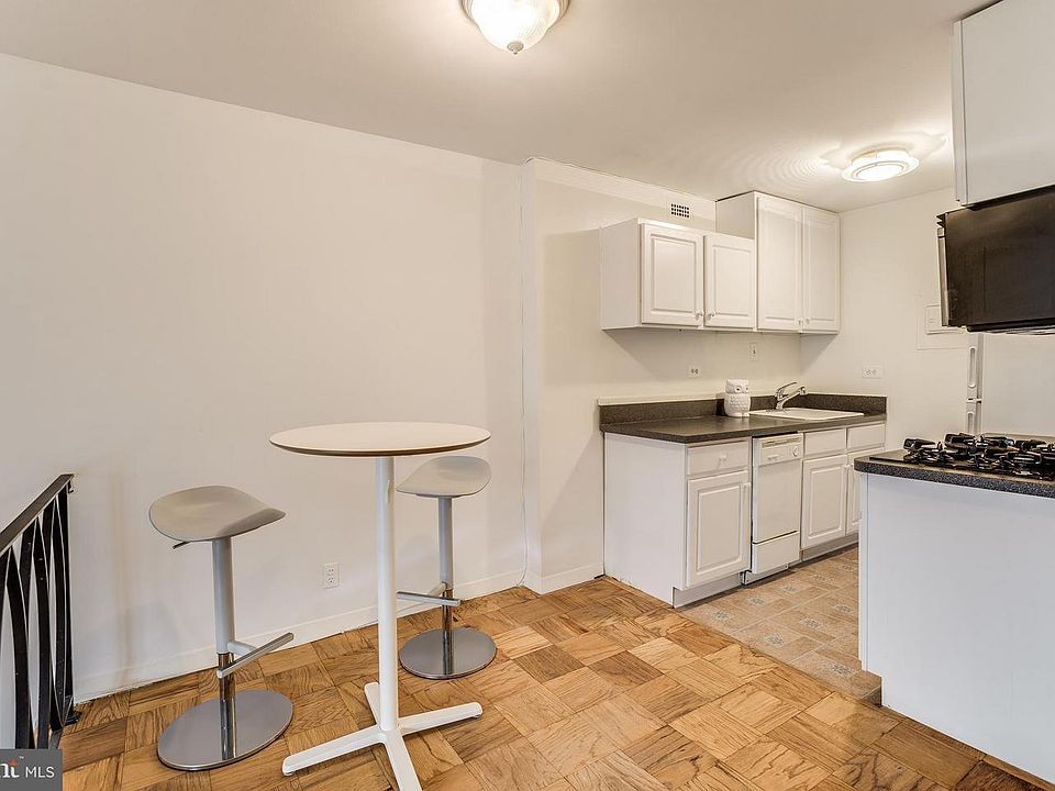 1st image of 2201 L St NW APT 819
