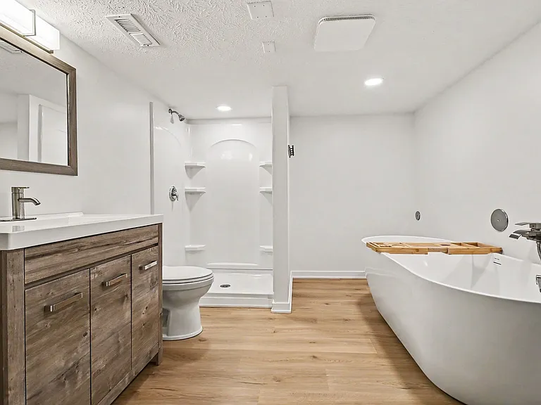 645 Beverly Dr — Photo 14