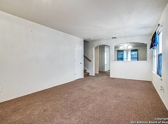 5th image of 10347 Oakwood Crst