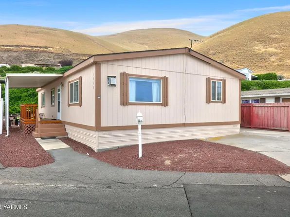 300 Alps Rd Unit 1048, Moxee, WA 98936