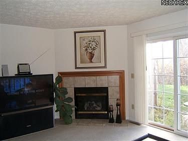 2nd image of 33457 Shelly Ct