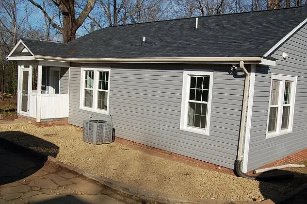 207 Jefferson St — Photo 14