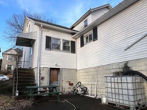 5th image of 202 Walton Ave