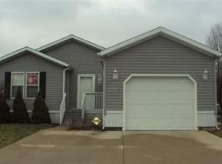 3606 W Pebblepoint Way, Muncie, IN 47302