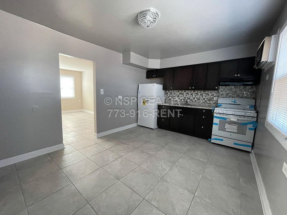 1st image of 3822 25th Ave APT 11