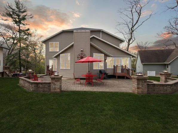 1312 Chadbourne Dr, Davis, IL 61019