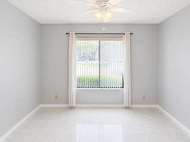 1995 SW Silver Pine Way #119-D1 — Photo 9