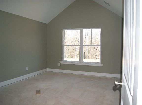 4th image of 208 Seaton Ave
