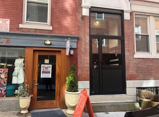 4 Baldwin Pl #1AB, Boston, MA 02113