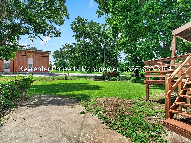6317 Abbott Dr — Photo 23