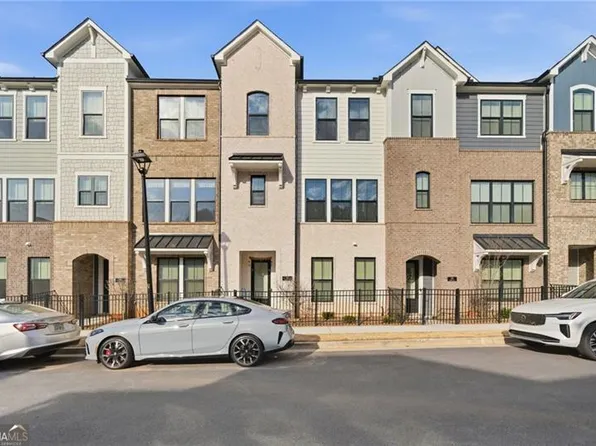 375 Walker Ave #116, Roswell, GA 30076