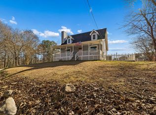 11166 Hallett St, Soddy Daisy, TN 37379