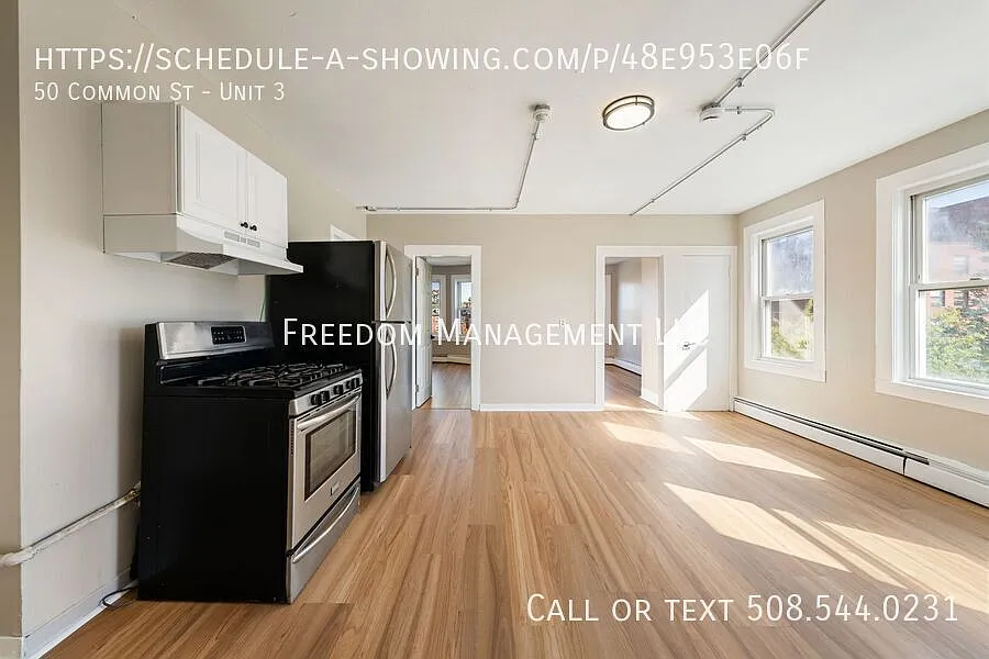 50 Common St Unit 3 | 3 Bedroom Apartment for Rent in Lawrence MA — Photo 2