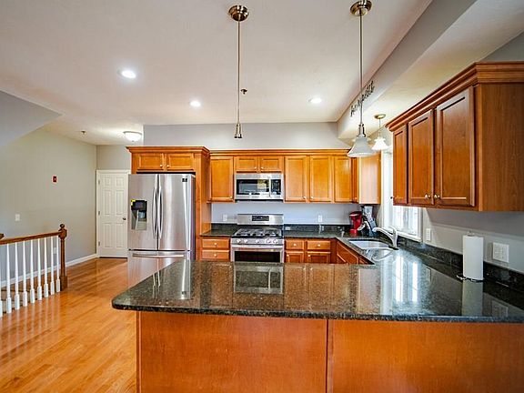 5th image of 94 Denworth Bell Cir #94