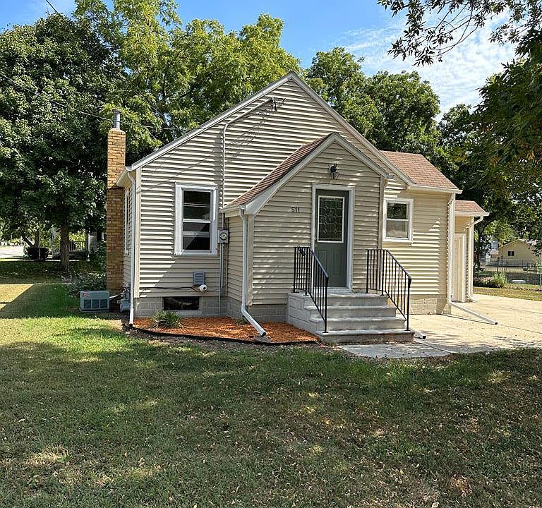 511 11th St N, Humboldt, IA 50548 Zillow