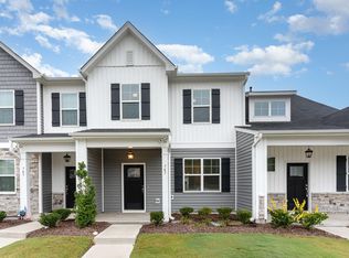 747 Hadstock Path, Zebulon, NC 27597