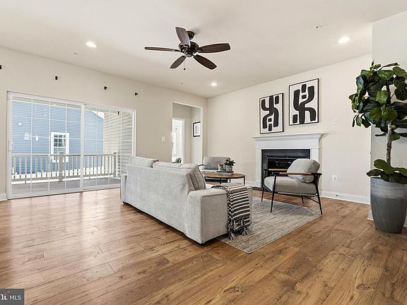 5th image of 5544 Old Colony Ct