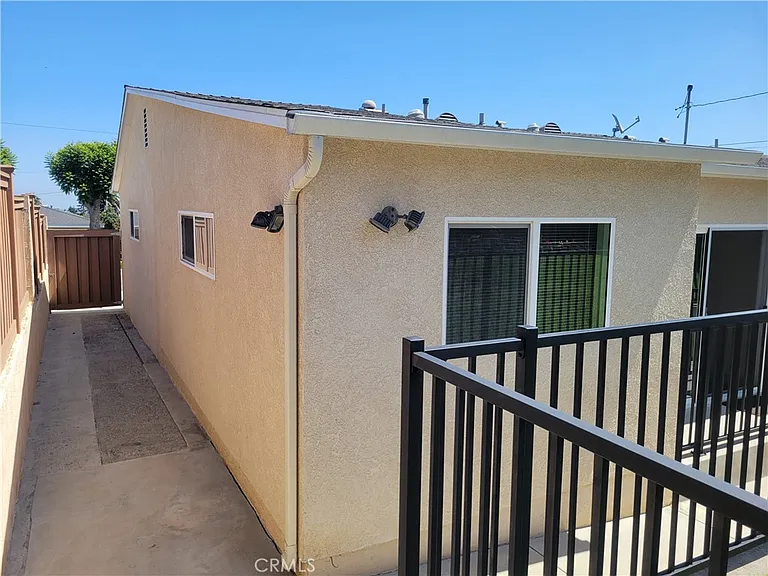1884 Jaybrook Dr — Photo 58
