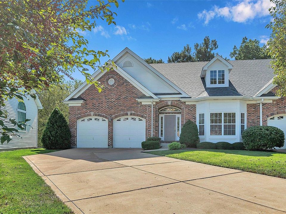 1st image of 346 Waverly Place Ct