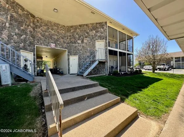 506 Park De Ville Pl, Columbia, MO 65203