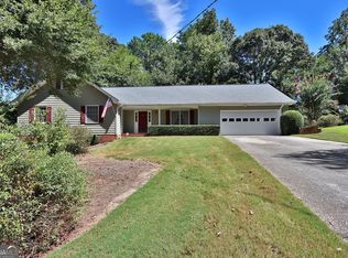1418 Somerset Way SW, Lilburn, GA 30047