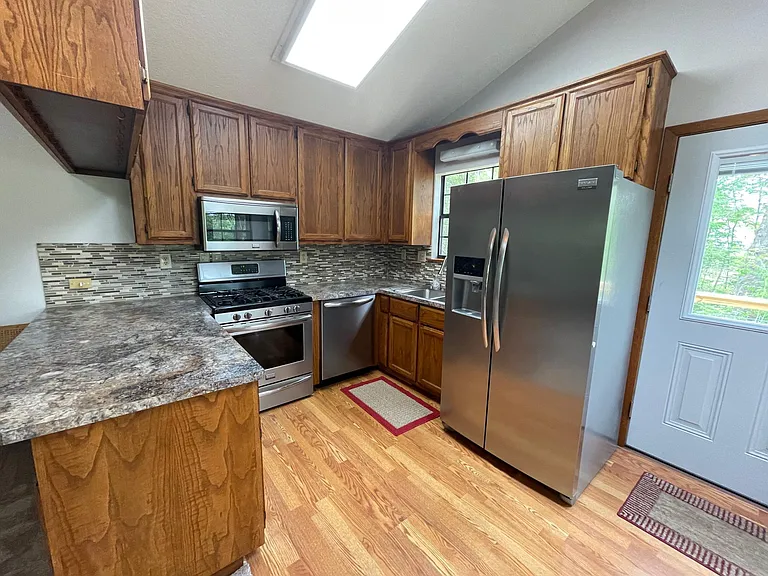 11440 Lakeview Dr — Photo 24
