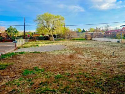713 Camino Santa Ana, Santa Fe, NM, 87505