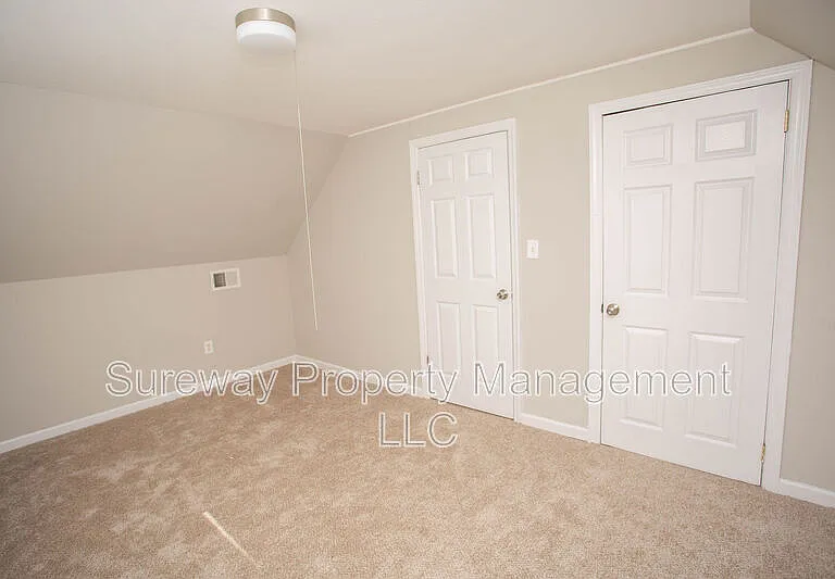 11 Sedgwick Ln — Photo 32