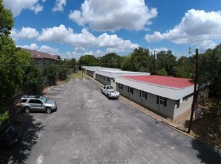 4212 Old College Rd, Bryan, TX 77801