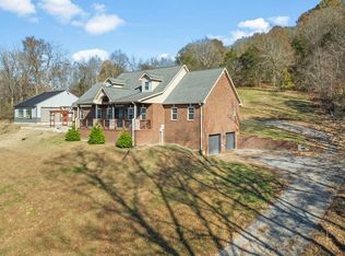 57 Lakeside Dr, Carthage, TN 37030