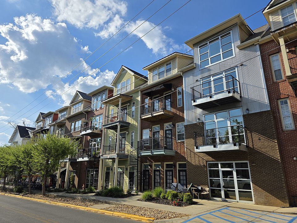 1st image of 415 Saint Francis St Unit 134