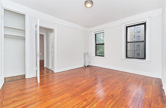 5th image of 56 Bennett Ave APT 3B