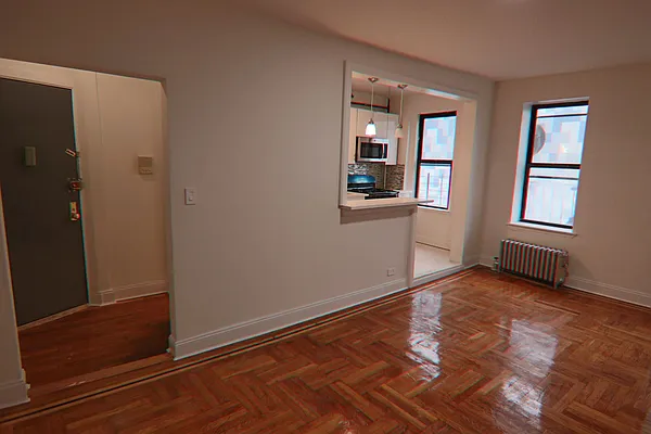 Rented by PMG Real Estate  | media 7