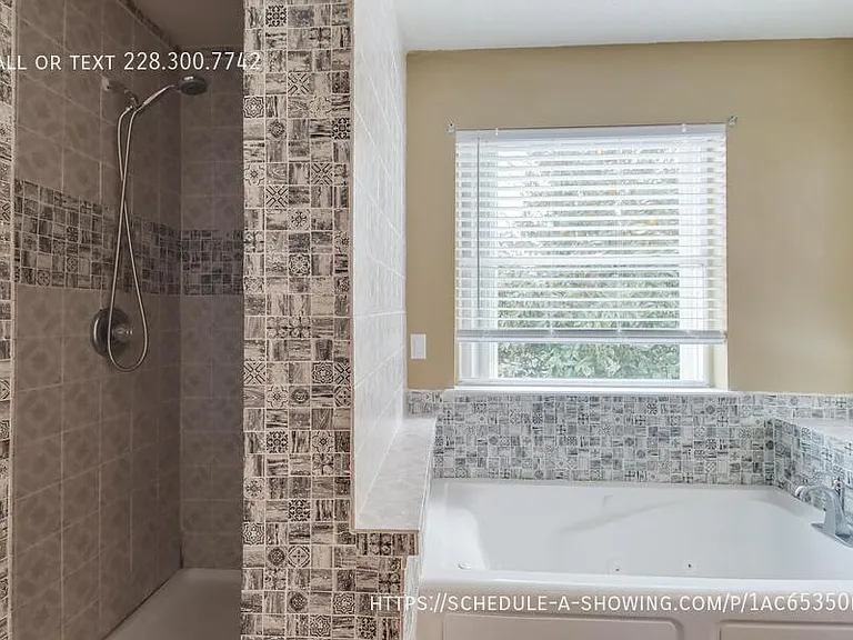 2073 Stone Bridge Dr — Photo 18